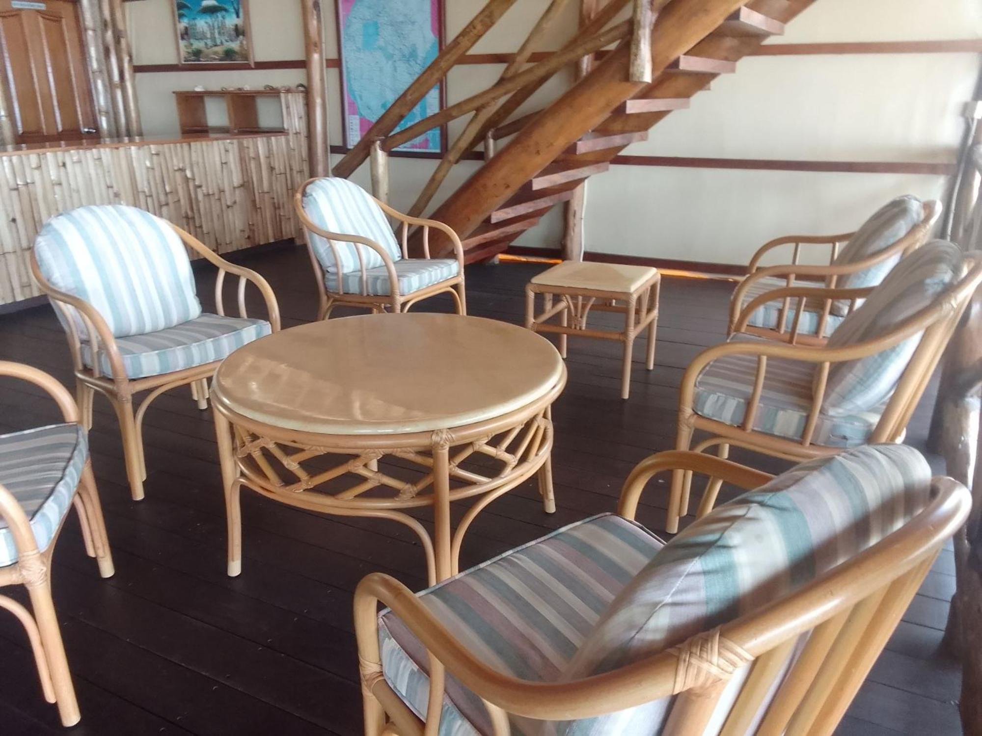Barry'S Beach Resort Mkwaja ภายนอก รูปภาพ
